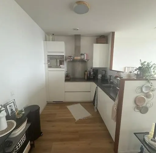 Apartment The Crown In Den Haag